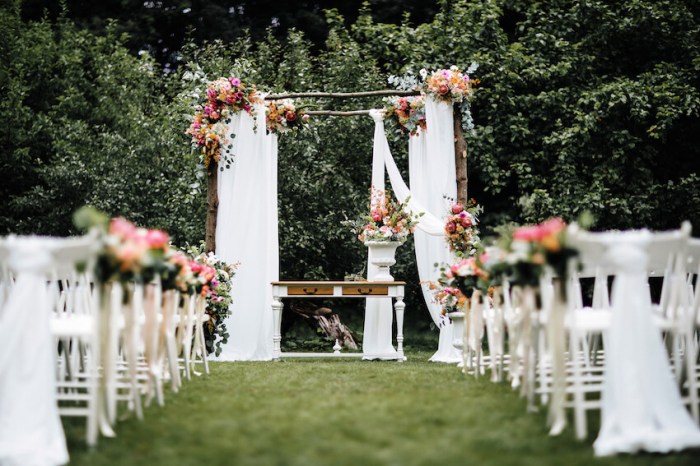 Hölzerne hochzeit deko garten